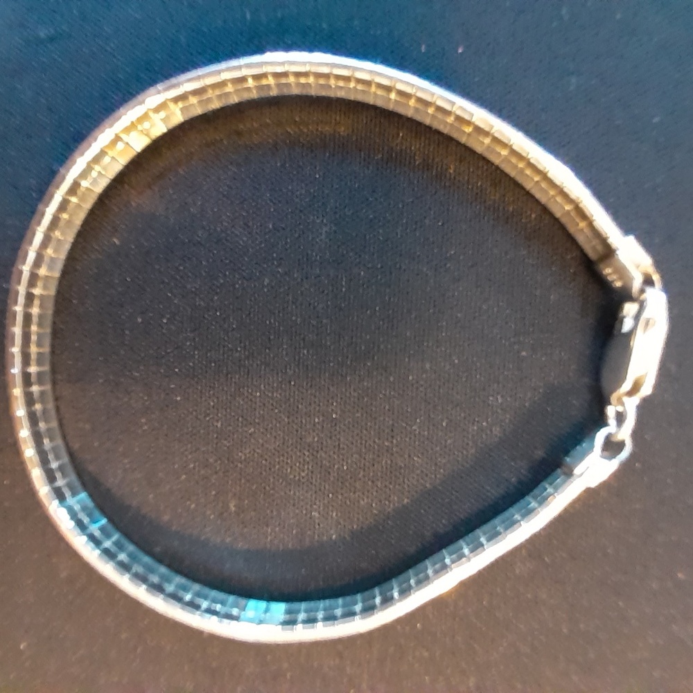 7” Omega Link Sterling Silver Bracelet with lobster claw clasp